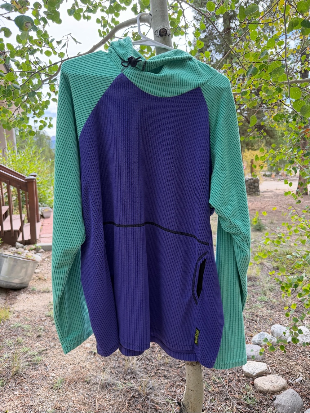 Melanzana Microgrid hoodie v2 - lightly used men’s XL